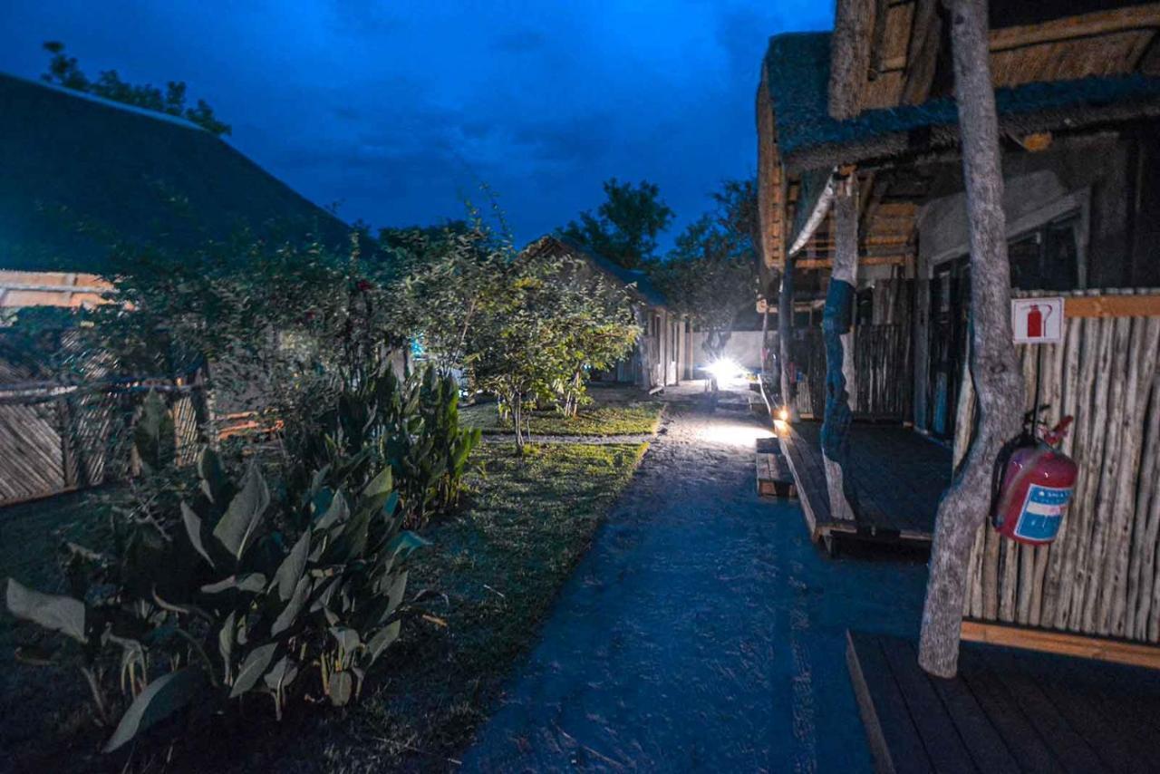 African Excursions Guest House Khwai Dış mekan fotoğraf