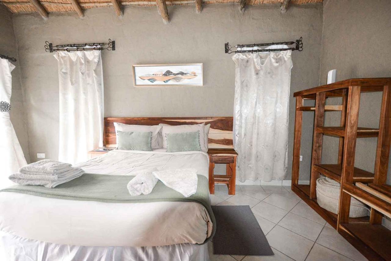 African Excursions Guest House Khwai Dış mekan fotoğraf