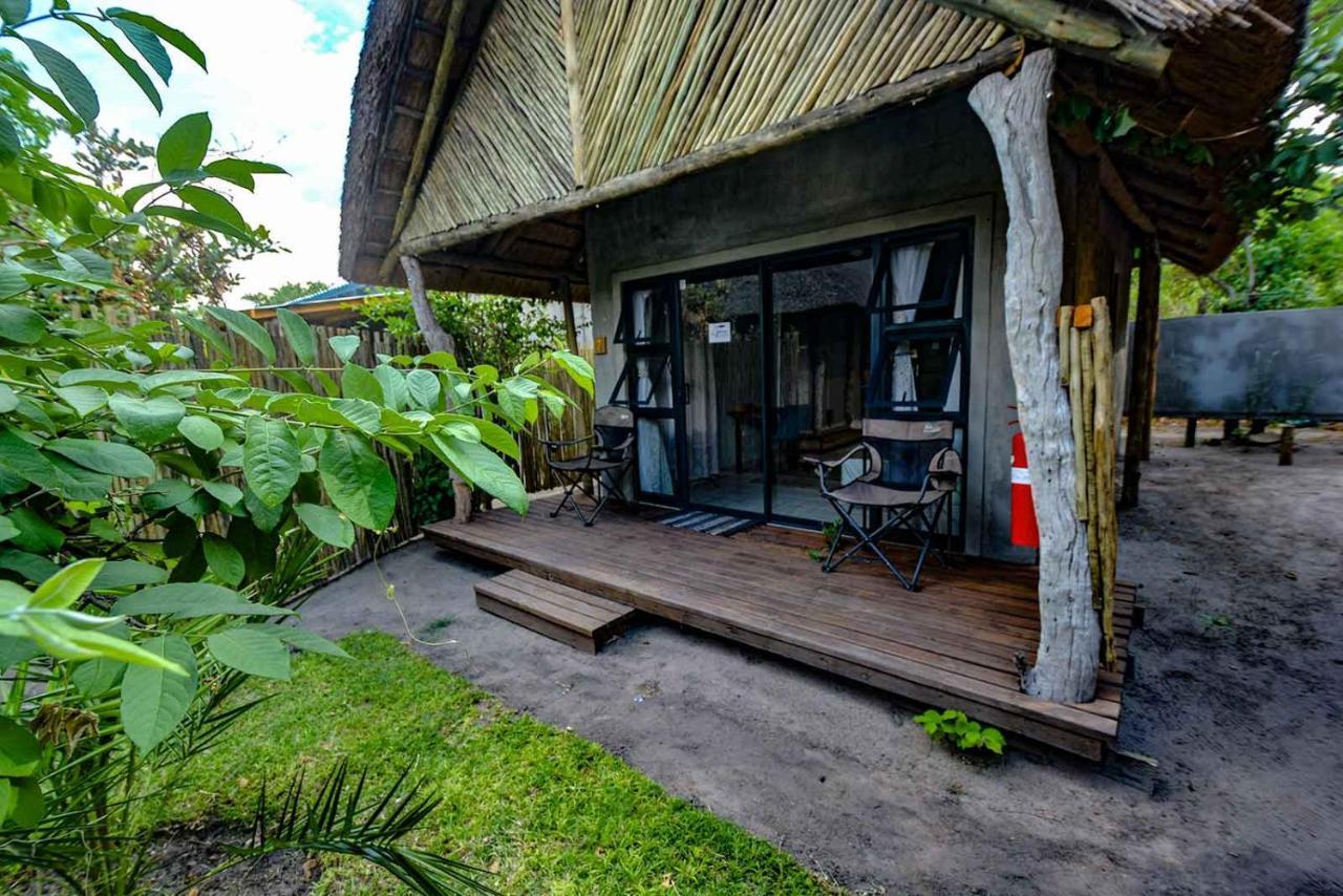 African Excursions Guest House Khwai Dış mekan fotoğraf