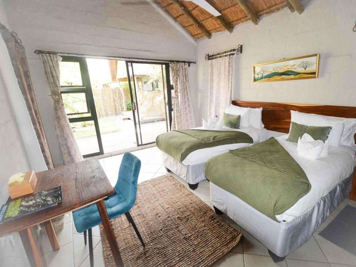 African Excursions Guest House Khwai Dış mekan fotoğraf