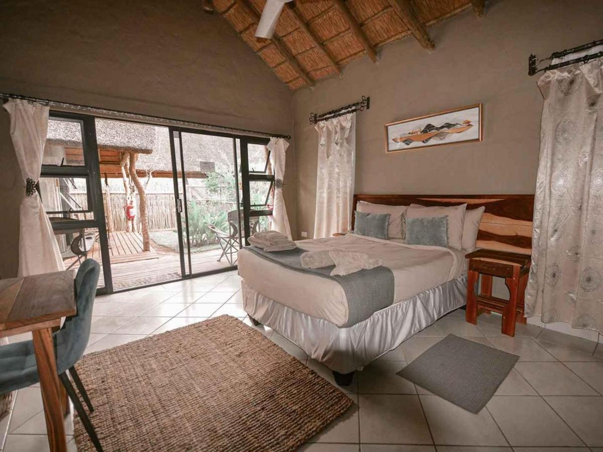 African Excursions Guest House Khwai Dış mekan fotoğraf
